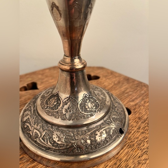 Elegant Silver Candle Holder - Picture 1 of 7